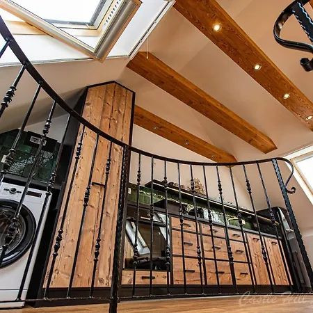 Castle Hill Premium Appartement *